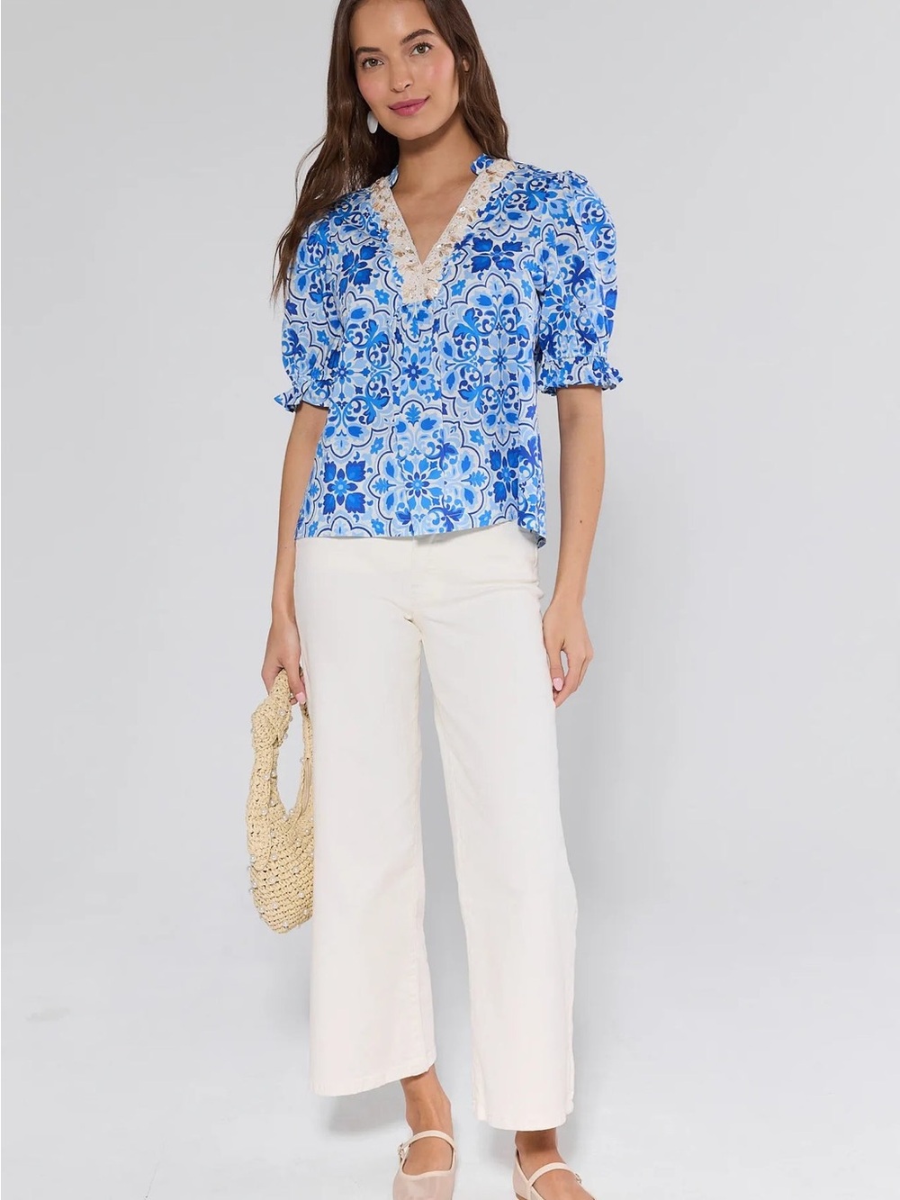 NWT Avara Delise Blue Embellished Top Blouse Size Small - Picture 2 of 6